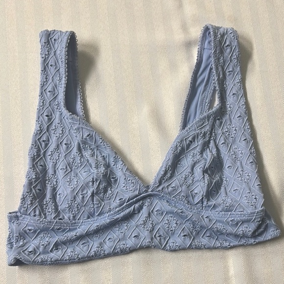 Adore Me Blue Lace Bralette with Wide Straps - Picture 3 of 6